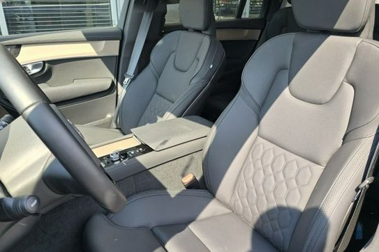 Volvo XC90 B5 B AWD Plus Bright
