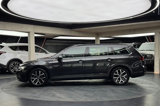 Volkswagen Passat 1.5 TSI Business DSG