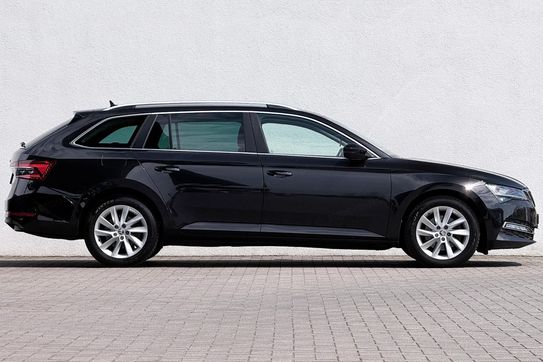 Skoda Superb 2.0 Tdi Scr 4X4 Style Dsg