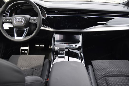 Audi Q7 55 TFSI e quattro S Line