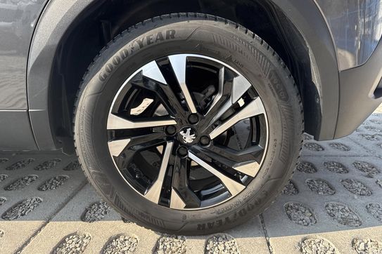 Peugeot 2008 Allure 1.2 PureTech S&S EAT8