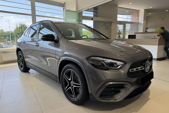 Mercedes GLA 200 AMG Line