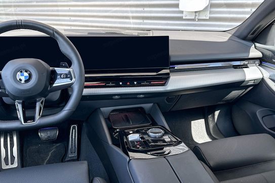 BMW Seria 5 520d xDrive M Sport