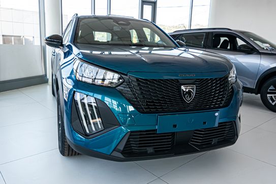 Peugeot 2008 Edition e-DCS6 PureTech mHEV