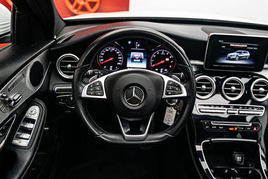 Mercedes Klasa C C 300 2.0  9G-TRONIC
