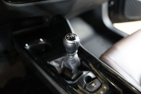 Toyota C-HR 1.2 T Prestige