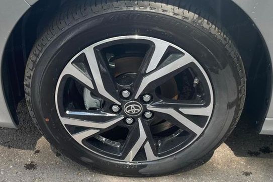 Toyota Yaris Style 1.5 Hybrid