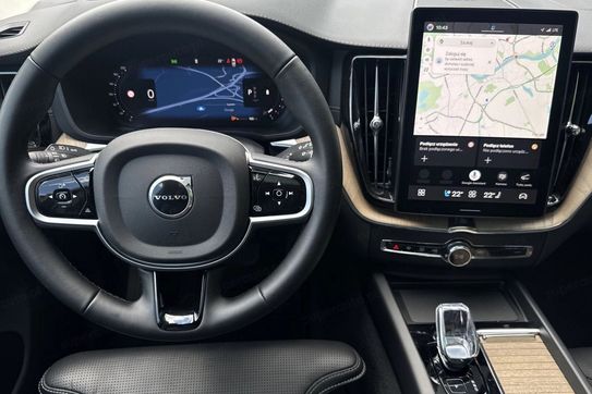 Volvo XC60 B5 B AWD Ultra Dark aut