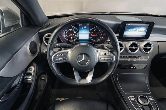 Mercedes Klasa C 300 AMG Line