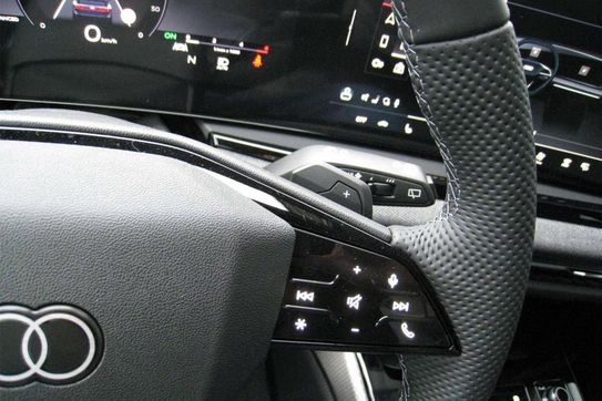 Audi A6 TDI quattro S line Avant