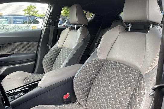 Toyota C-HR Executive 1.8 Hybrid