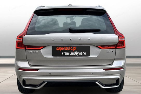 Volvo XC60 B4 D AWD Plus Dark