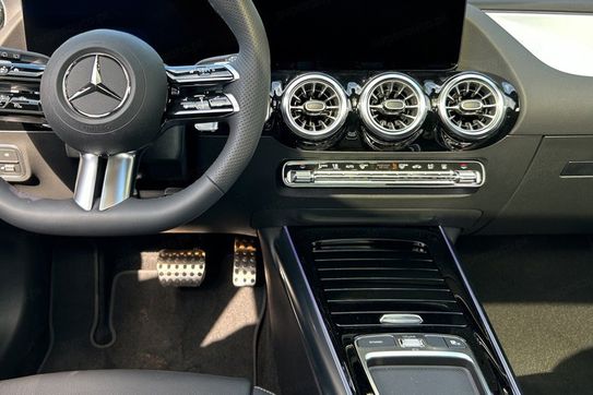 Mercedes GLA 220 4-Matic AMG Line