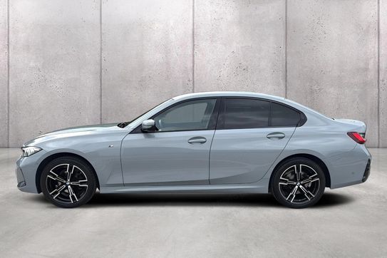 BMW Seria 3 318i M Sport aut