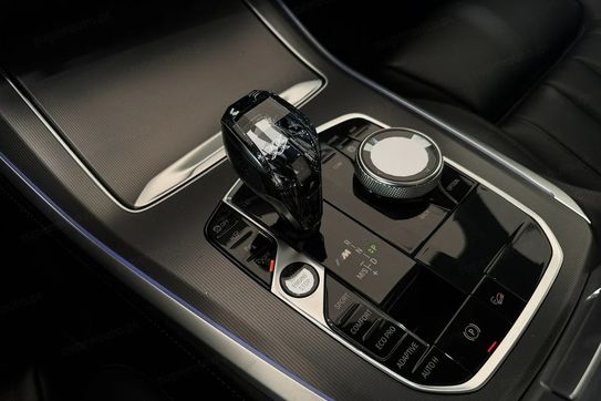 BMW X5 M50d