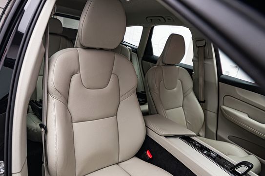 Volvo XC60 B4 D AWD Momentum Pro aut