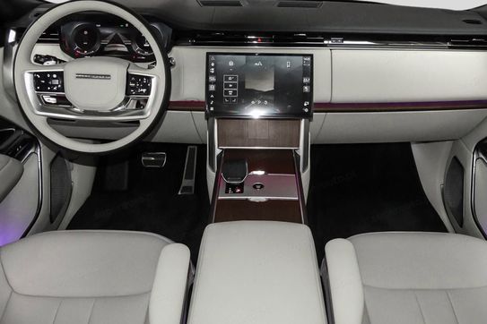 Land Rover Range Rover 4.4 V8 P530 Autobiography
