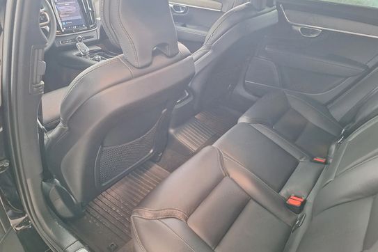 Volvo V90 T8 Plug-In Hybrid AWD Plus Dark