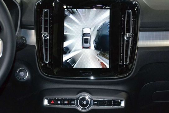 Volvo XC40 B4 Ultra Black Edition
