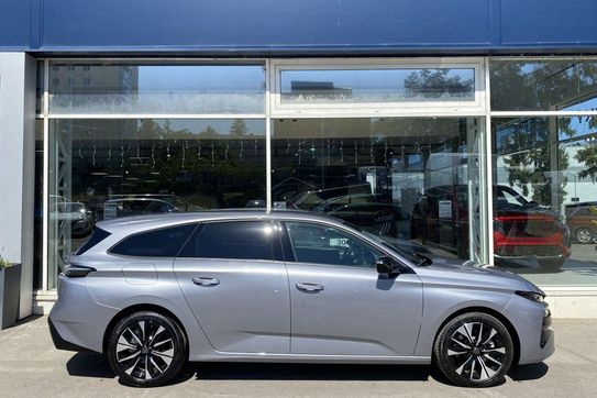Peugeot 308 Allure EAT8 1.5 BlueHDi