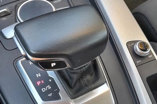 Audi A4 2.0 TDI S tronic