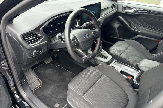 Ford Focus EcoBoost ST-Line X