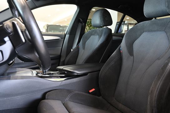 BMW Seria 5 520d xDrive M Sport