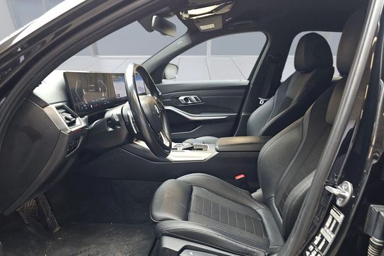 BMW Seria 3 320d xDrive mHEV aut