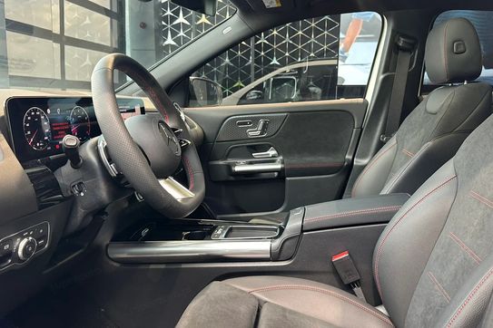 Mercedes GLA 200 AMG Line