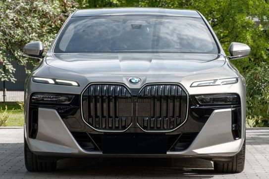 BMW Seria 7 740d xDrive M Sport