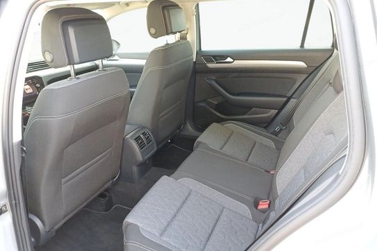 Volkswagen Passat 1.5 TSI Business DSG