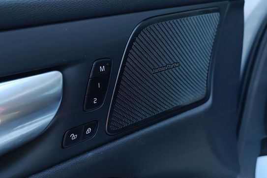 Volvo V60 T6 AWD Plug-In Hybrid Plus Dark