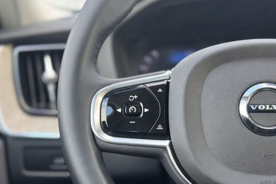 Volvo XC60 T6 Plug-In Hybrid AWD Ultra Dark aut