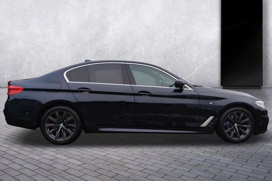 BMW Seria 5 530i xDrive M Sport