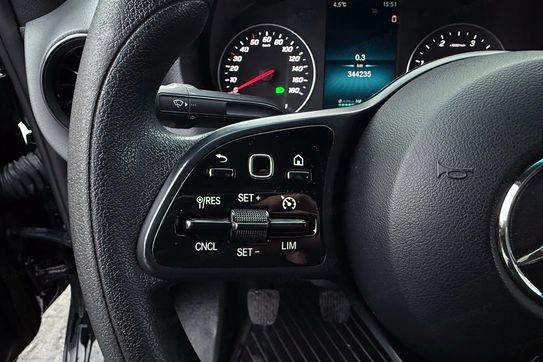 Mercedes Sprinter 319 CDI Plandeka 10 ep