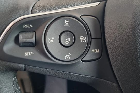 Opel Grandland X 1.2 aut