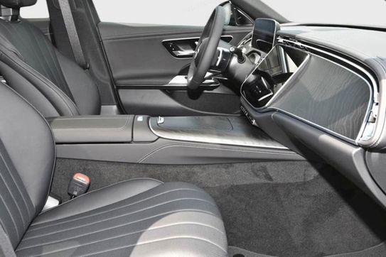 Mercedes Klasa E 220 d 4-Matic AMG