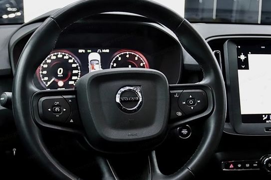 Volvo XC40 T3 Momentum aut