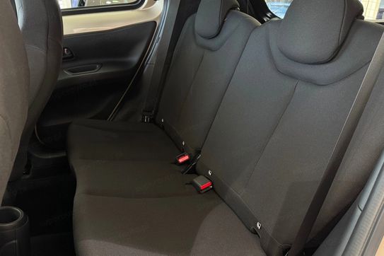 Toyota Aygo X 1.0 VVT-i Style CVT