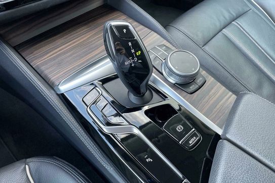 BMW Seria 5 Touring 530d xDrive