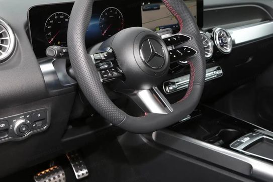 Mercedes GLB 220 4-Matic AMG Line