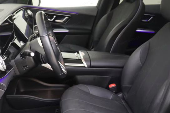 Mercedes EQE SUV 350 4-Matic Electric Art