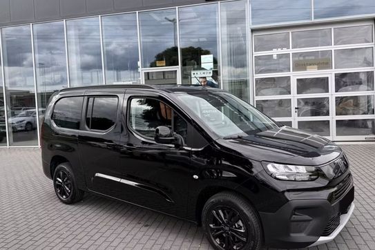 Fiat Fiorino/Qubo Icon 7os. L2H1 aut