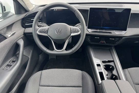 Volkswagen Passat 1.5 TSI mHEV DSG