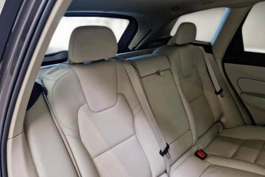 Volvo XC60 T6 Plug-In Hybrid AWD Inscription Expression aut