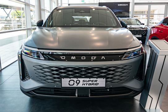 Omoda 9 1.5 Super Hybrid Exclusive AWD