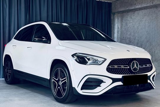 Mercedes GLA 200  AMG Line