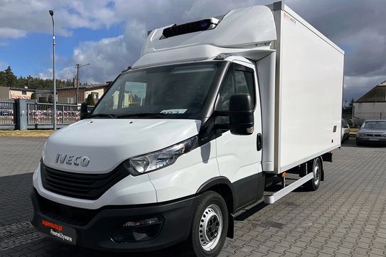 Iveco Daily 35S16 Kontener Chłodnia