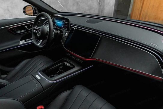 Mercedes E Klasa 220 d 4-Matic AMG