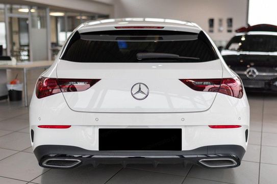 Mercedes CLA 200 AMG Line Shooting Brake